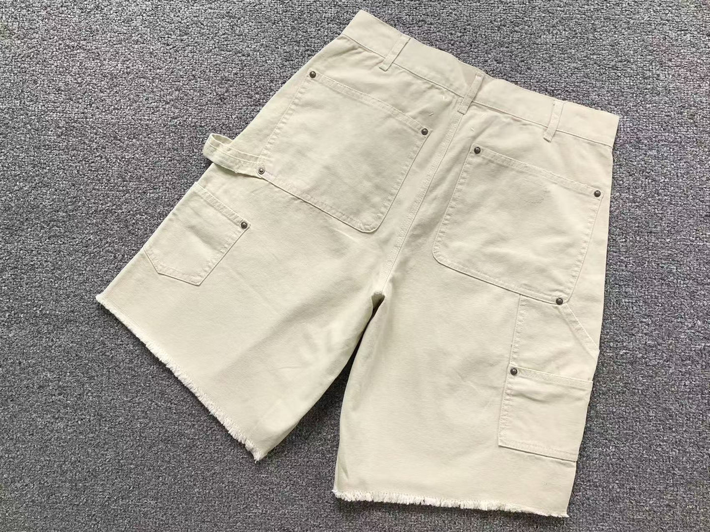M - SHORTS