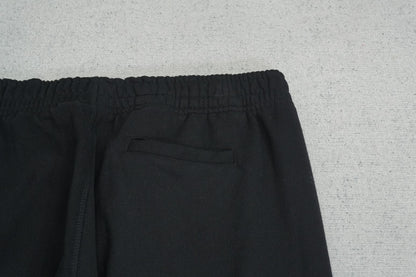 C - SWEATPANTS