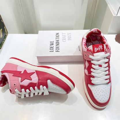 B - SNEAKERS
