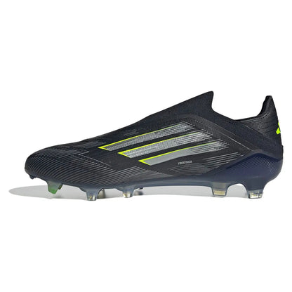 F - FUSSBALLSCHUHE