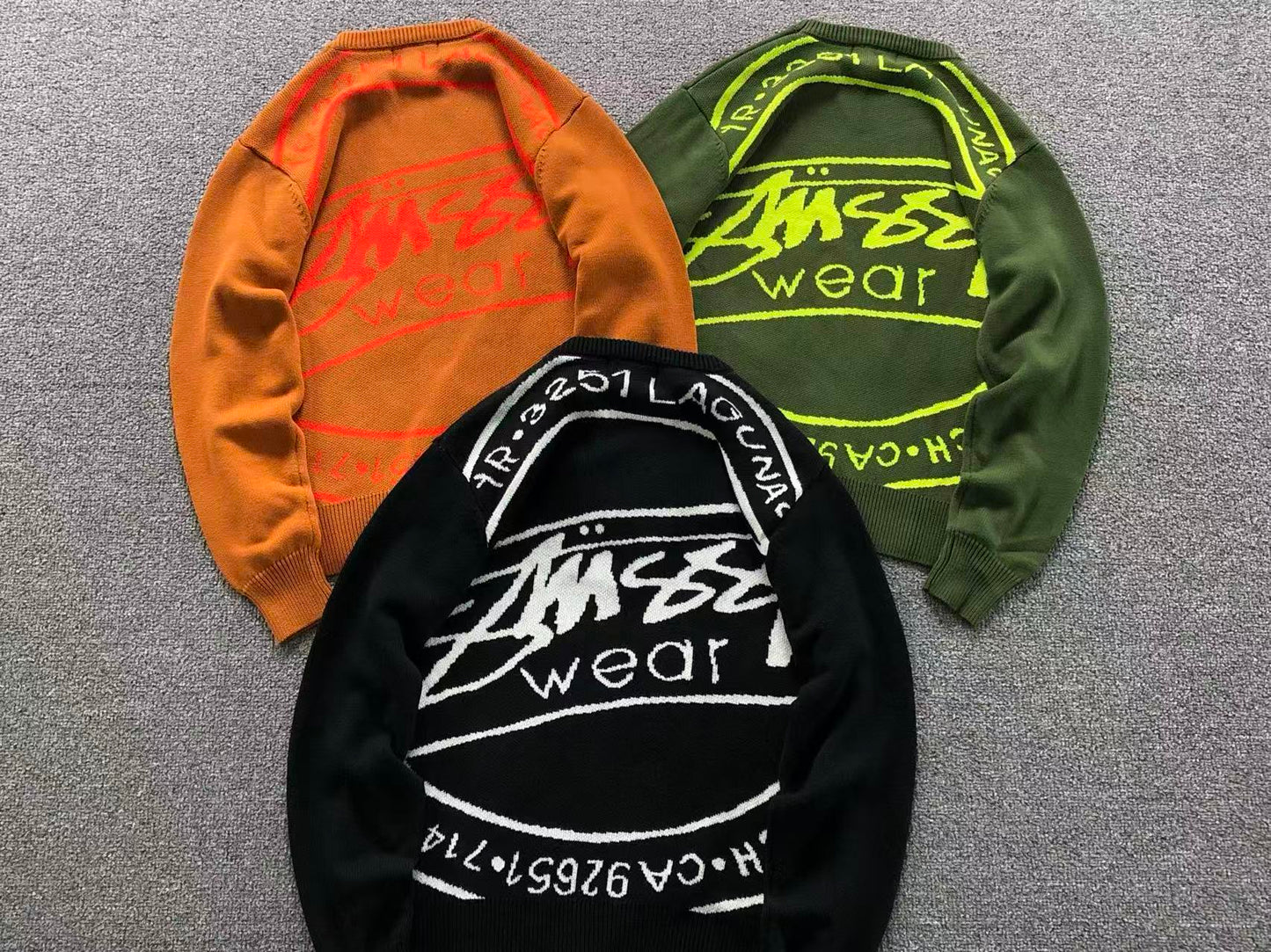 S - SWEATER