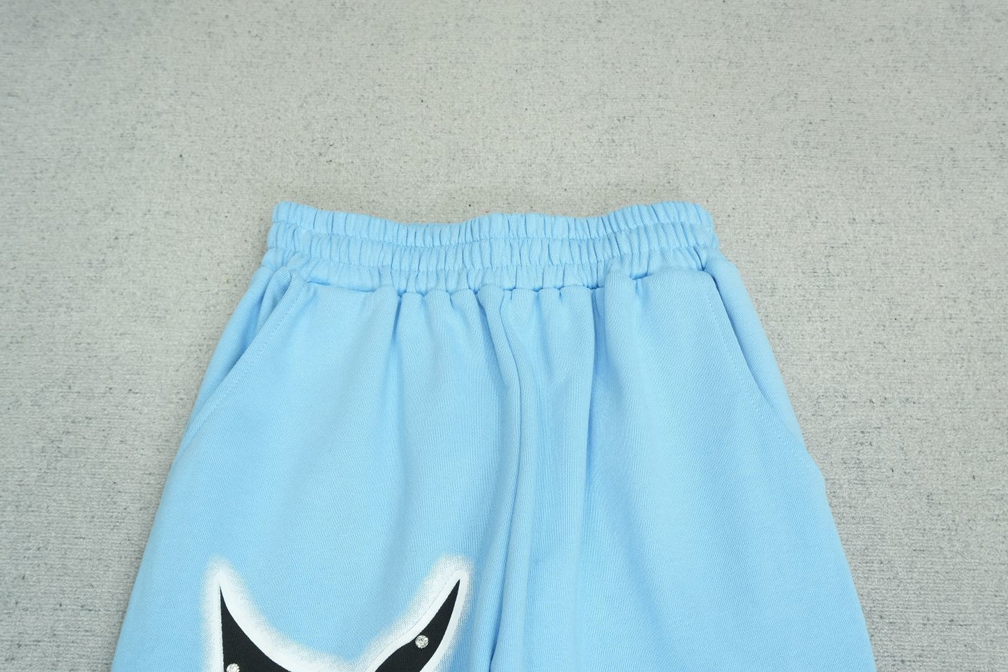 M - SWEATPANTS