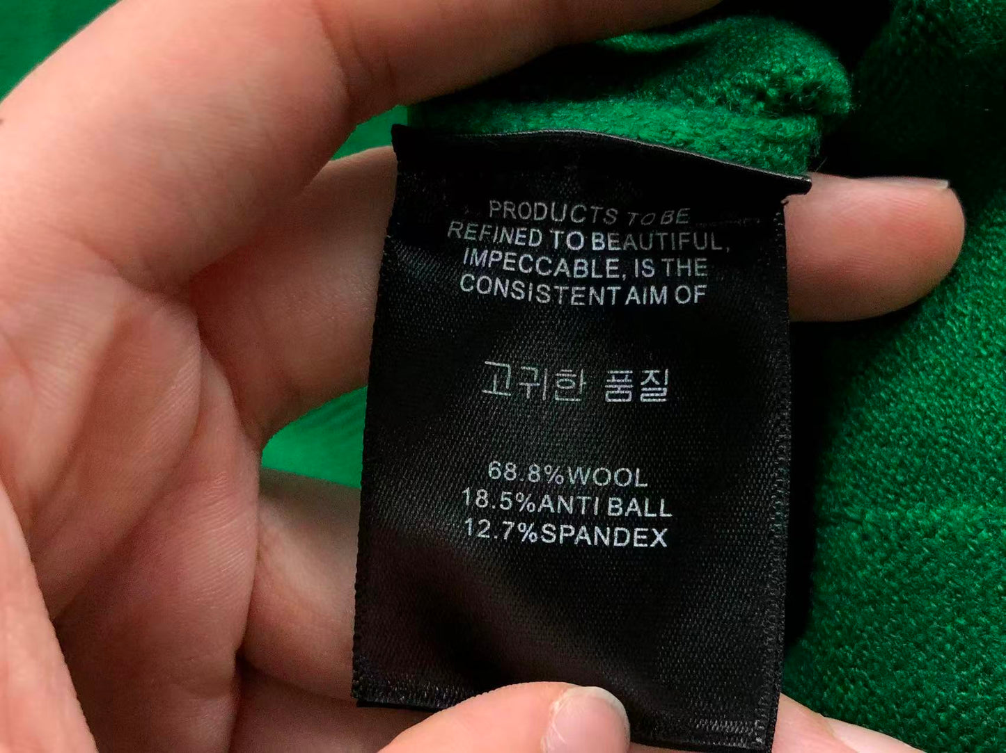 L - SWEATER