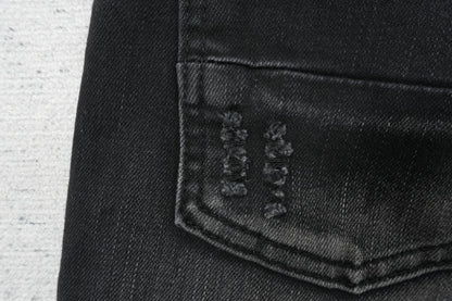 A - JEANS