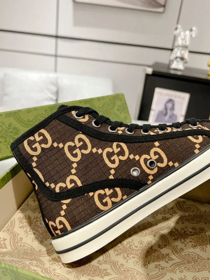 GG - SNEAKERS