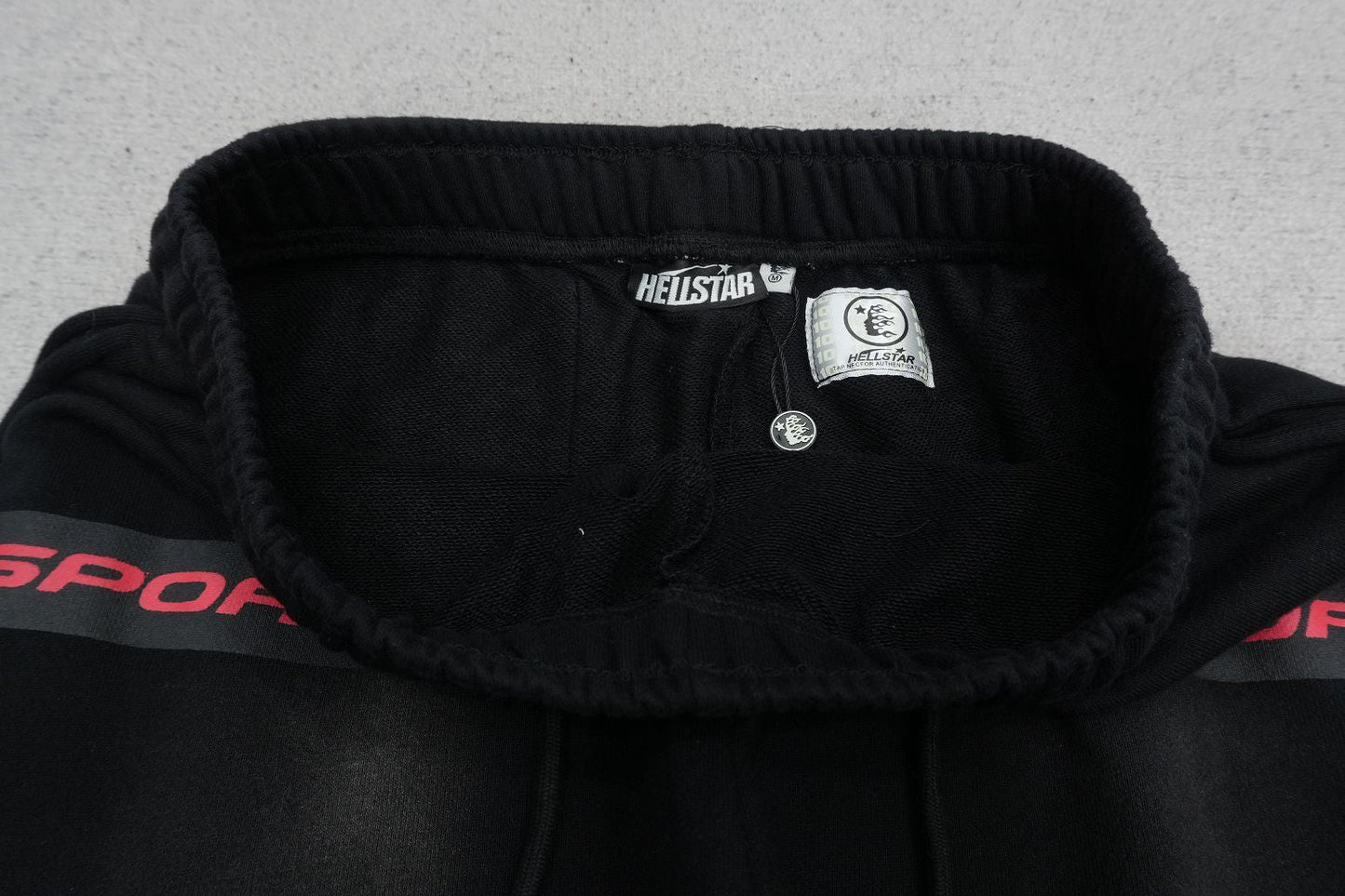 H - SWEATPANTS