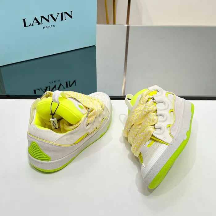 L - SNEAKERS