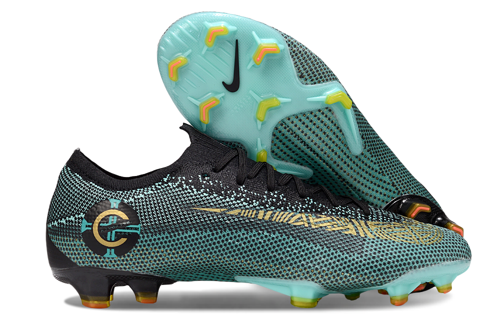 M - FUSSBALLSCHUHE