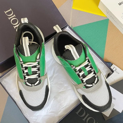 D - SNEAKERS