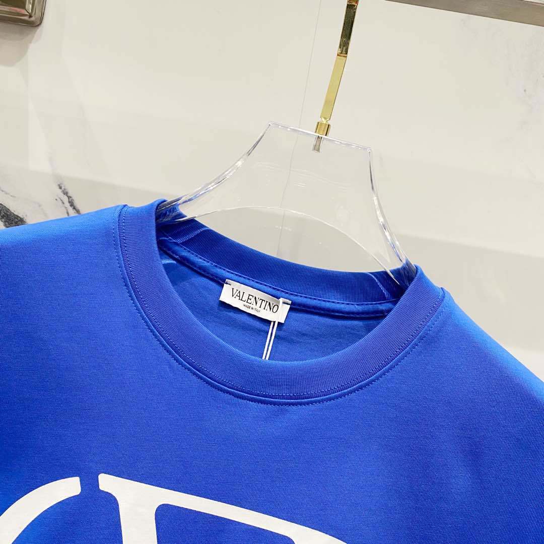 V - TSHIRT