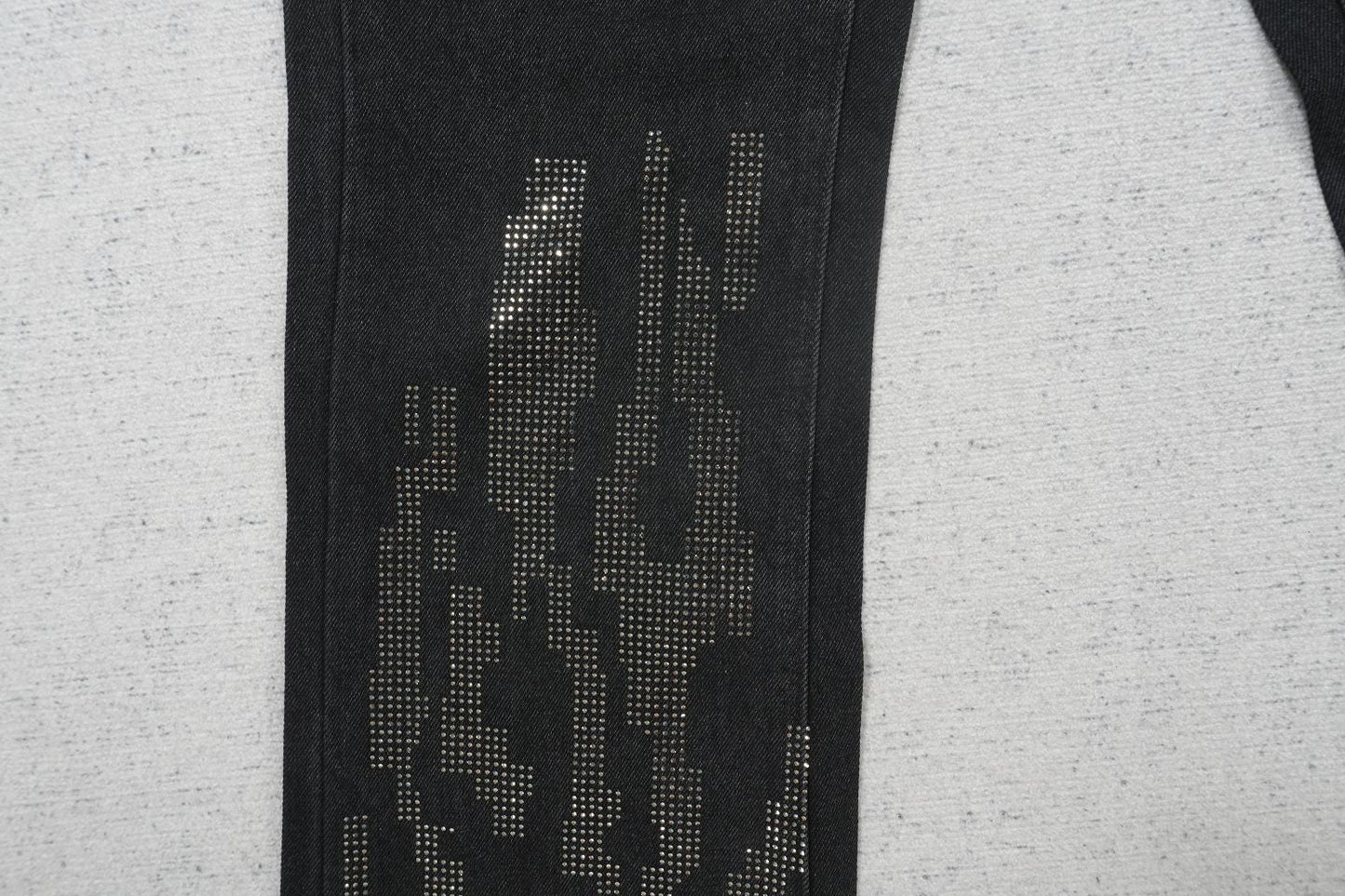 P - JEANS