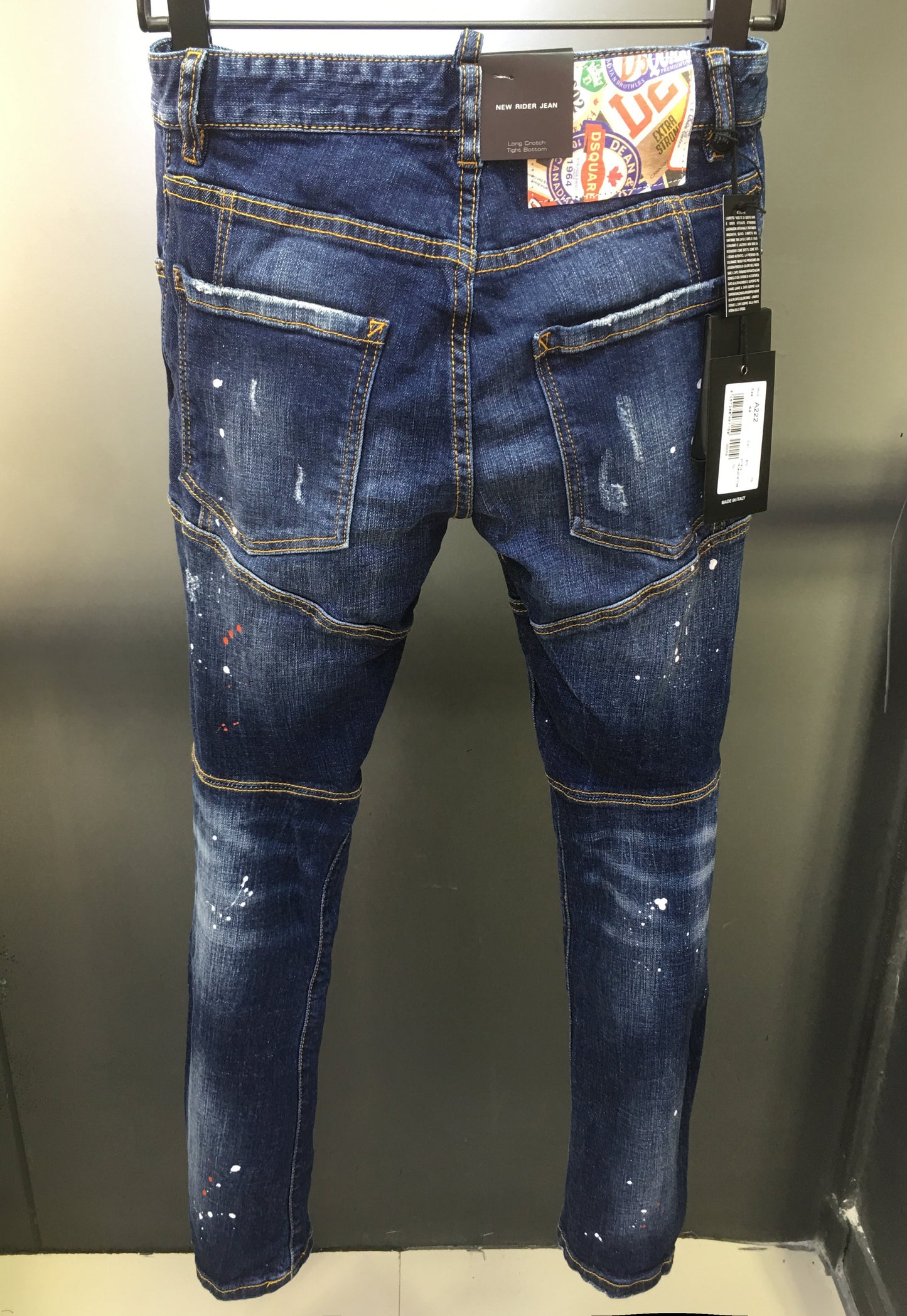 D - JEANS