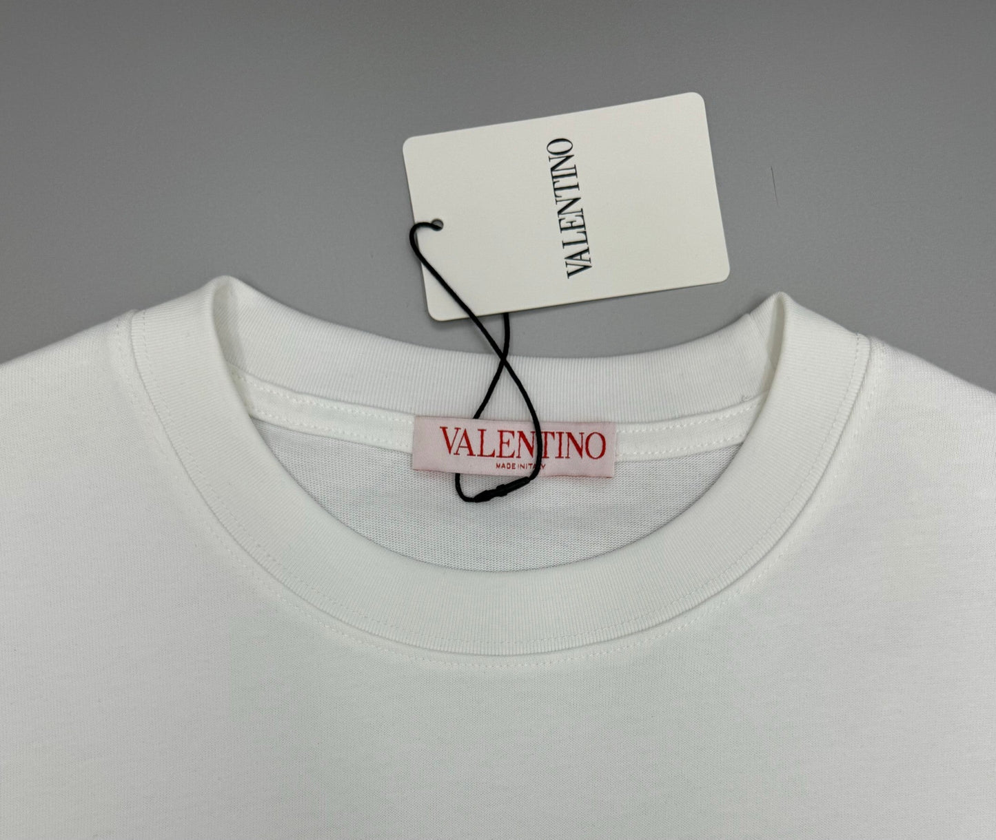 V - TSHIRT
