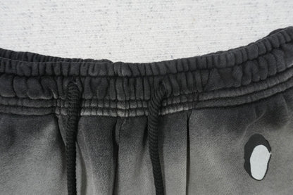 H - SWEATPANTS