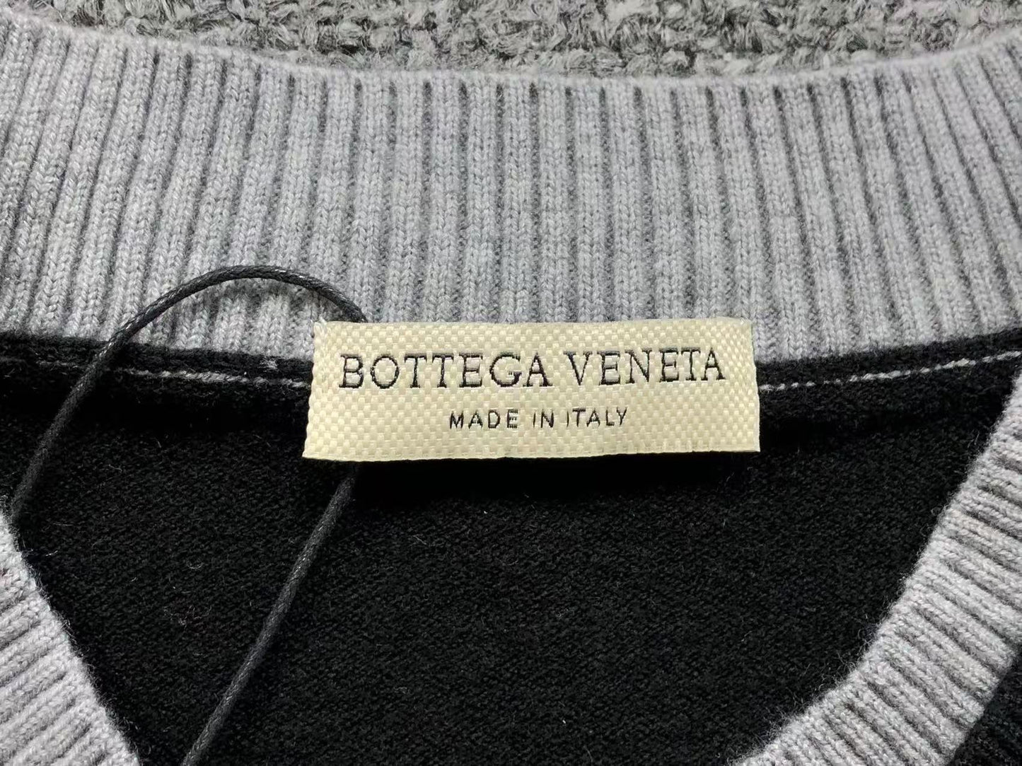 B - SWEATER