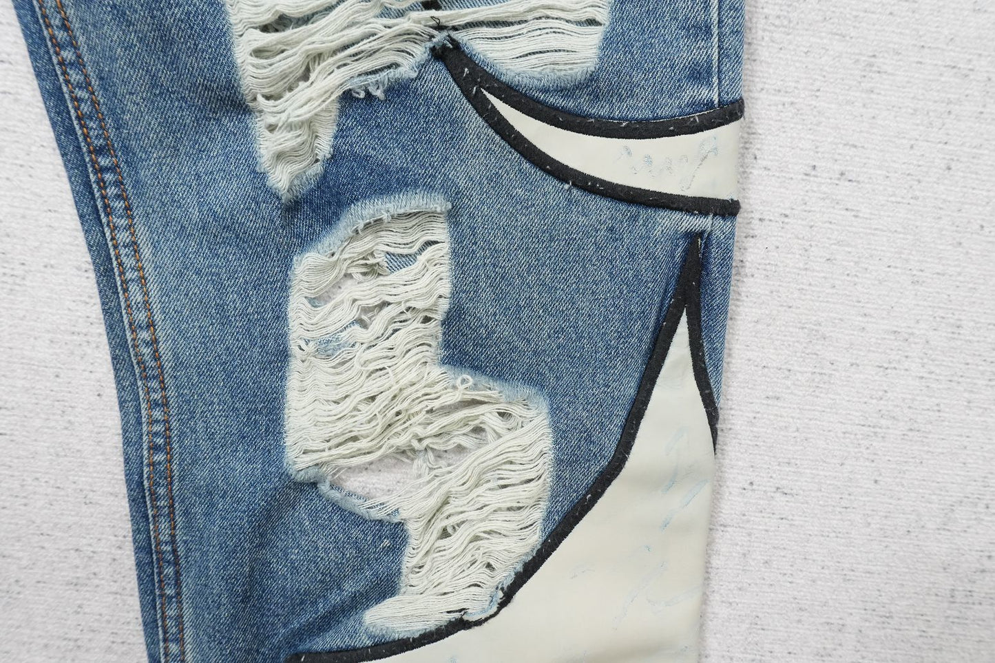 T - JEANS