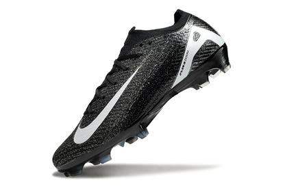 M - FUSSBALLSCHUHE