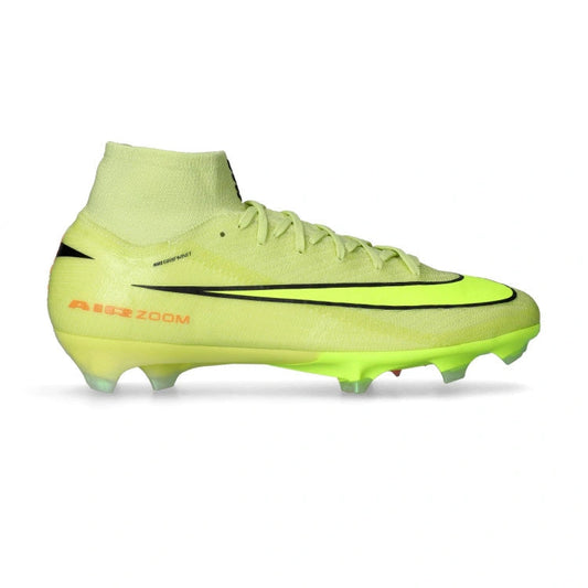 M - FUSSBALLSCHUHE