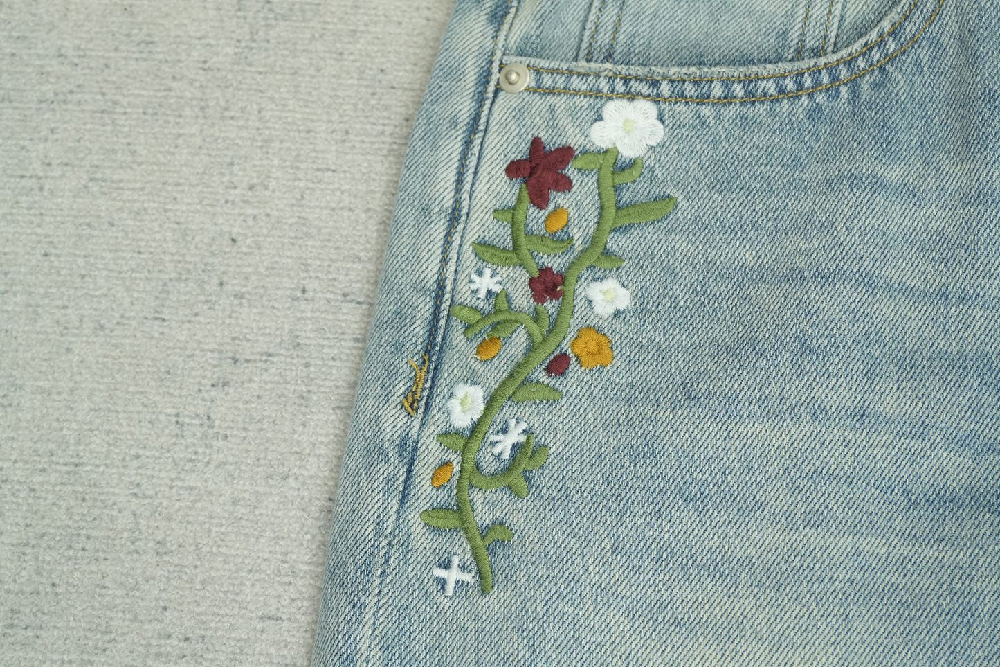 G - JEANS