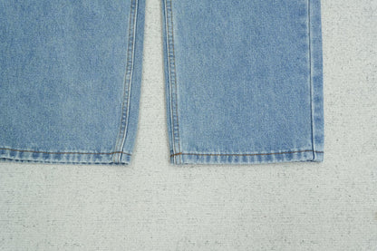 C - JEANS