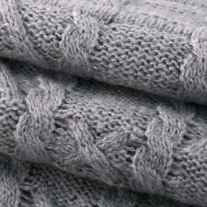 D - SWEATER
