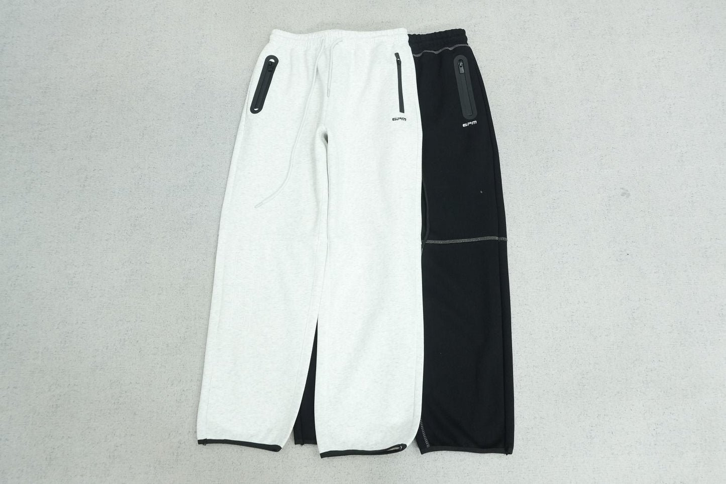 S - SWEATPANTS