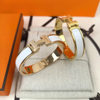 H - ARMBAND