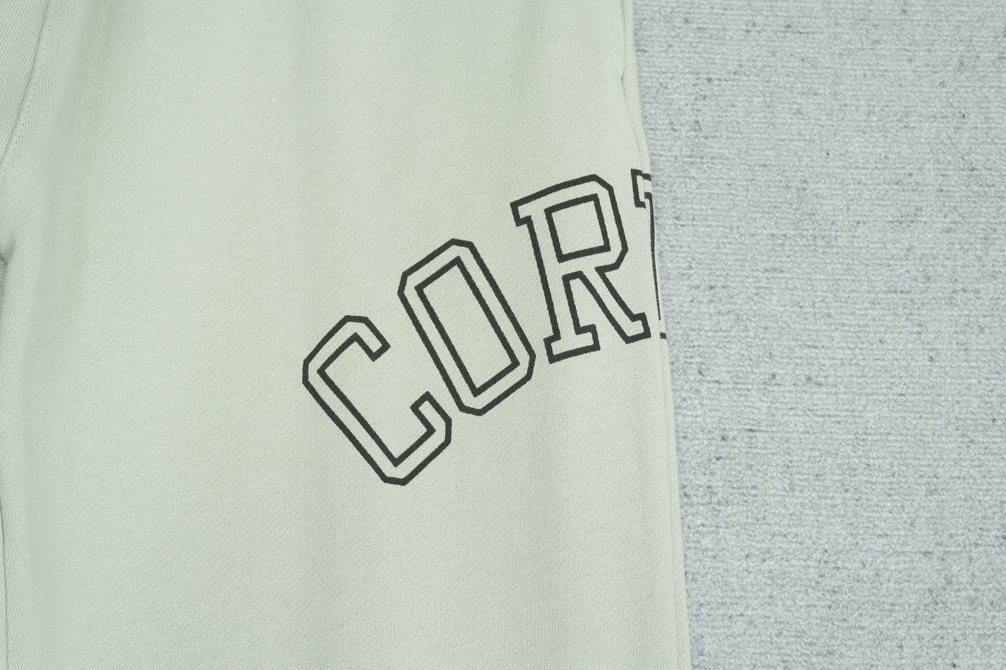 C - SWEATPANTS