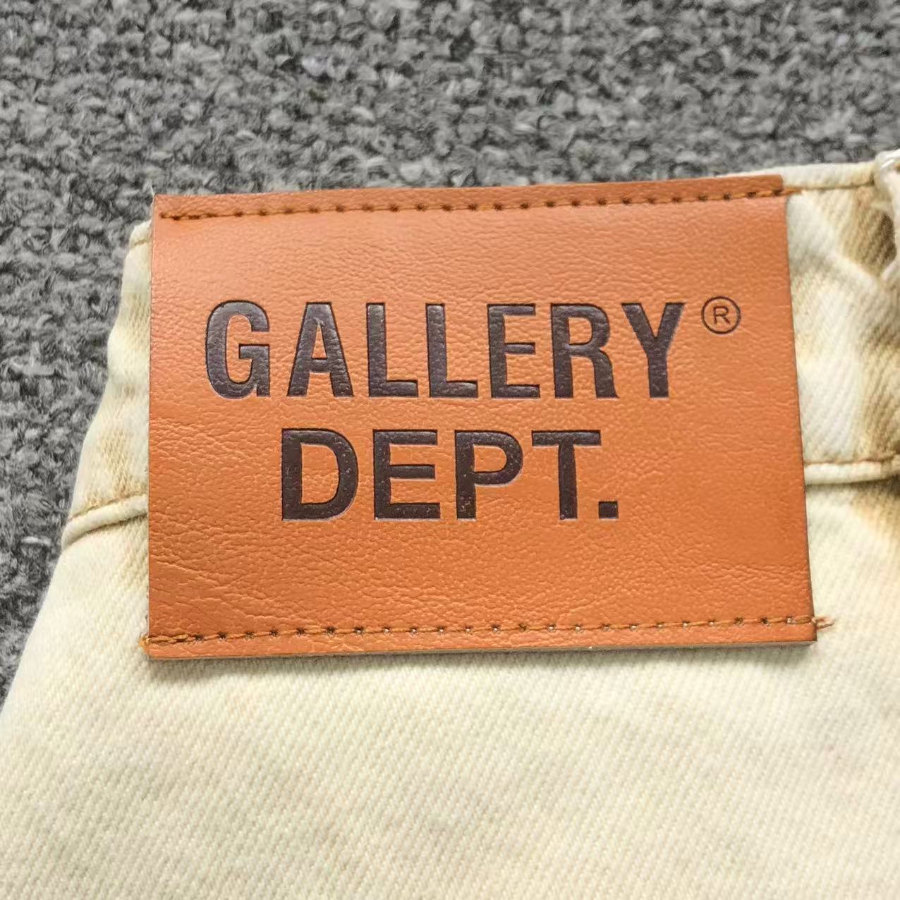 G - SHORTS