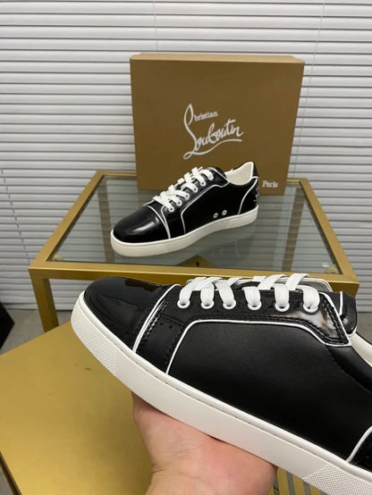 C - SNEAKERS