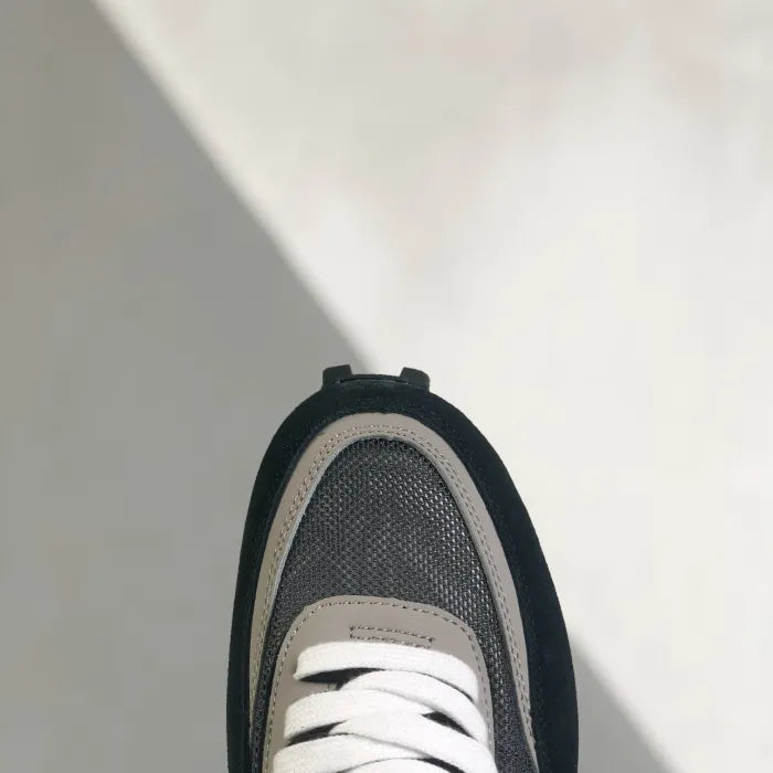 N - SNEAKERS