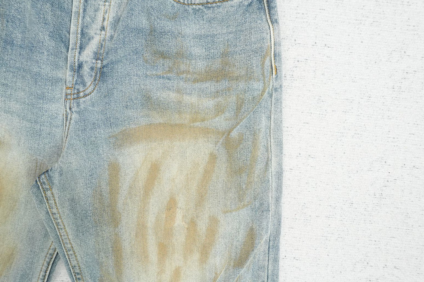 A - JEANS