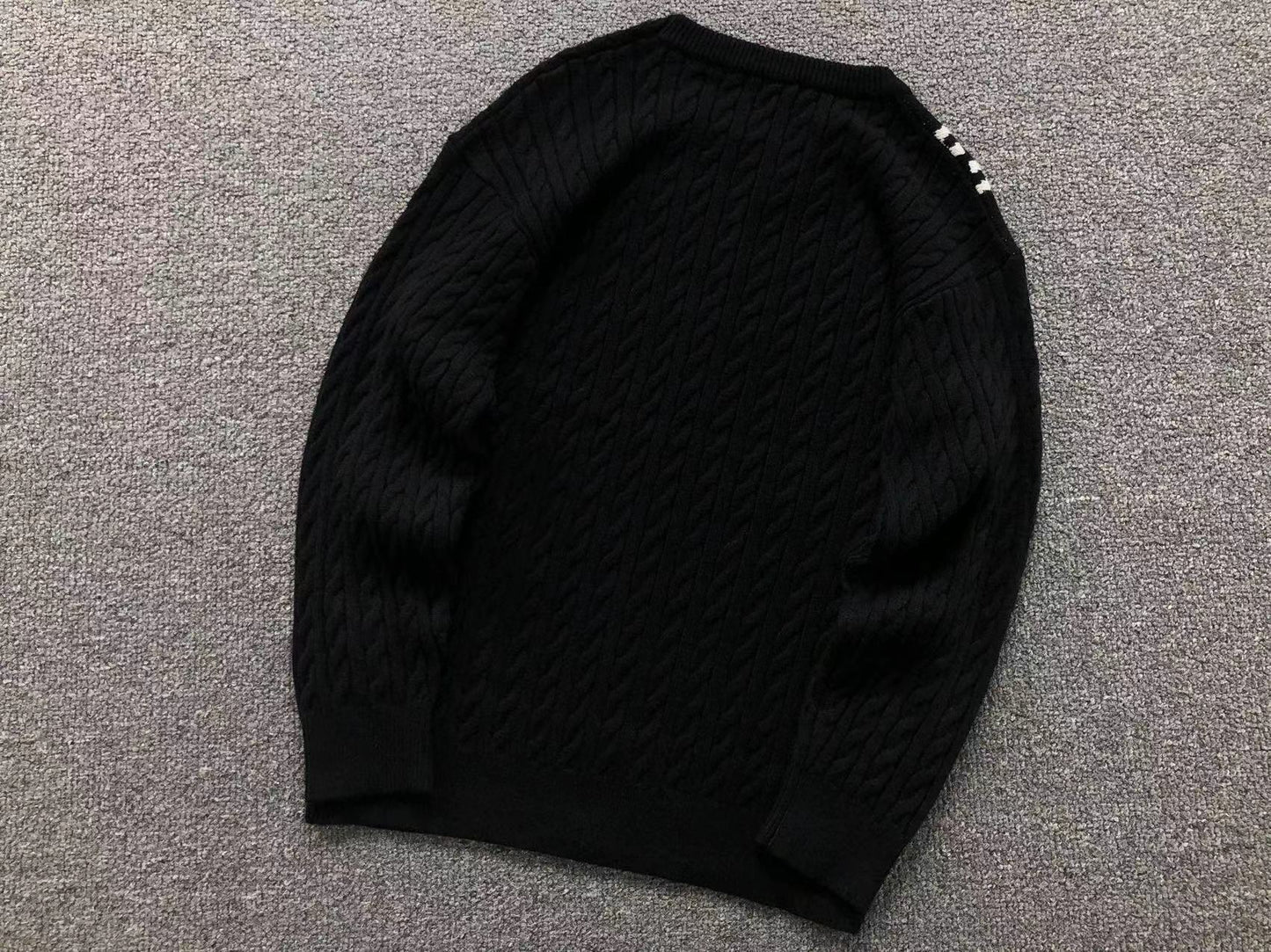 GG - SWEATER