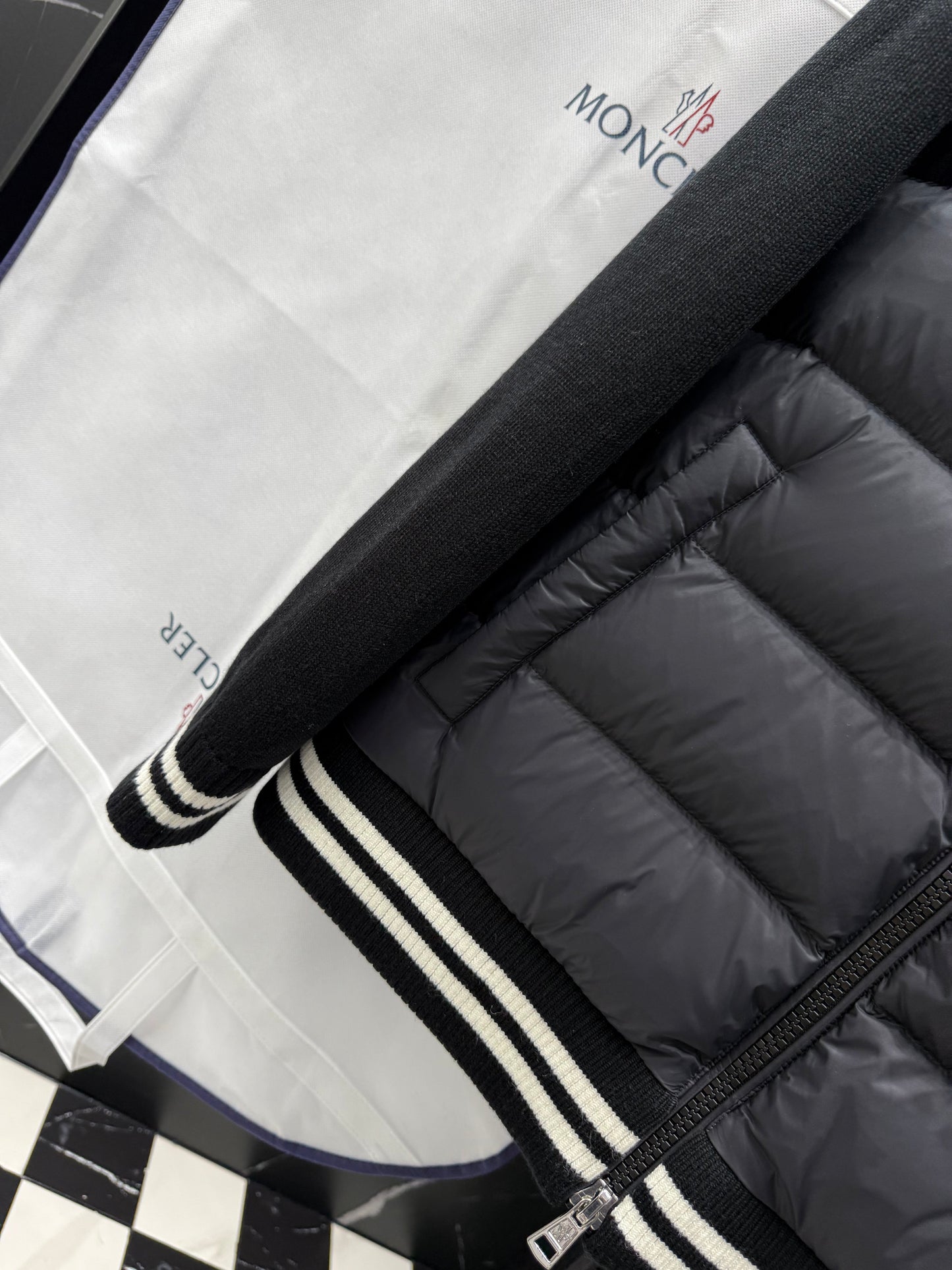 P - CARDIGAN