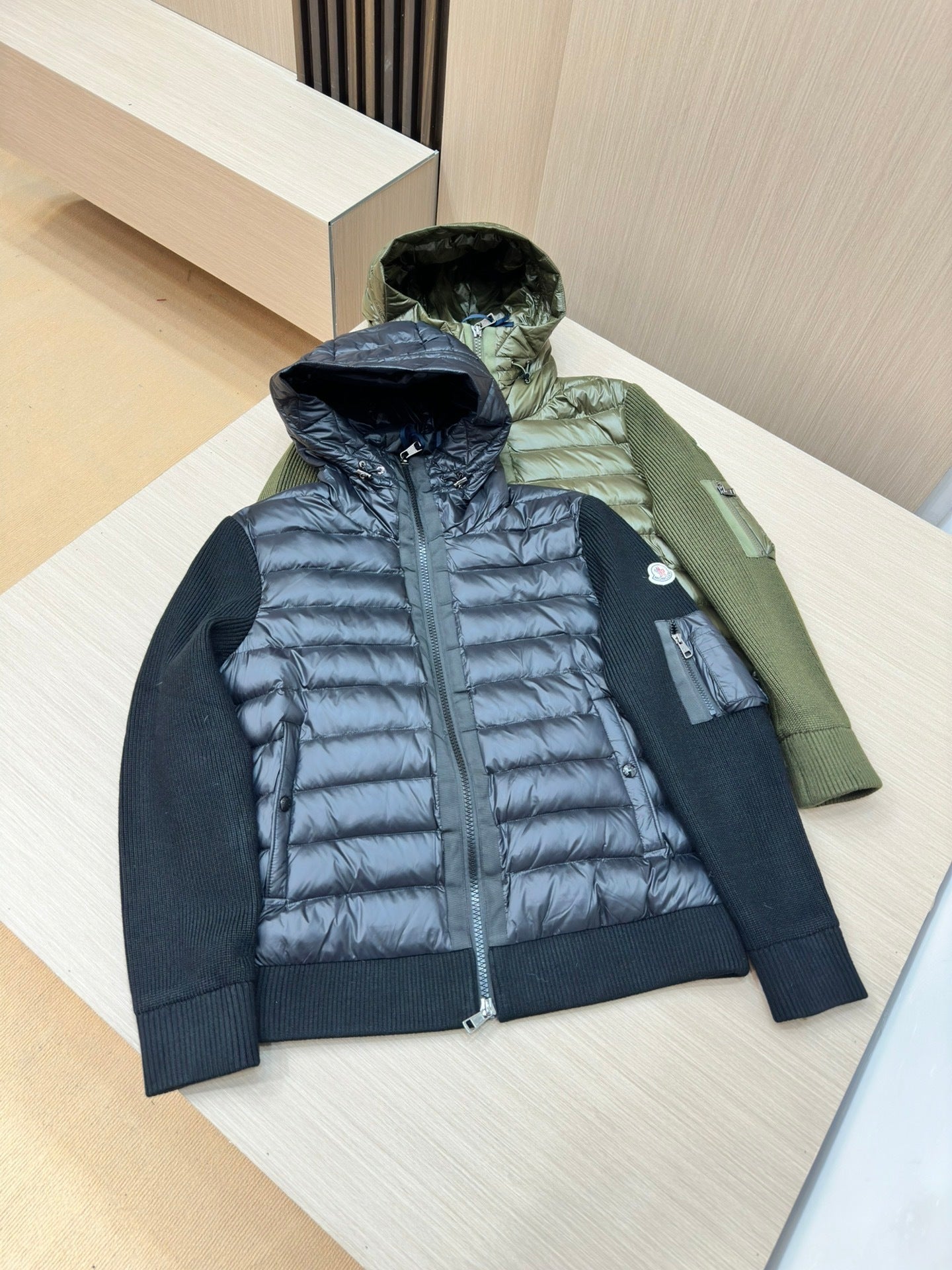 M - CARDIGAN