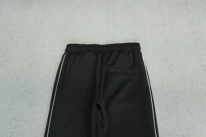 C - SWEATPANTS