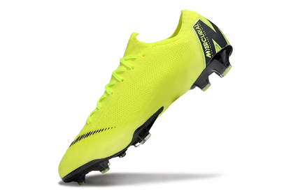 M - FUSSBALLSCHUHE