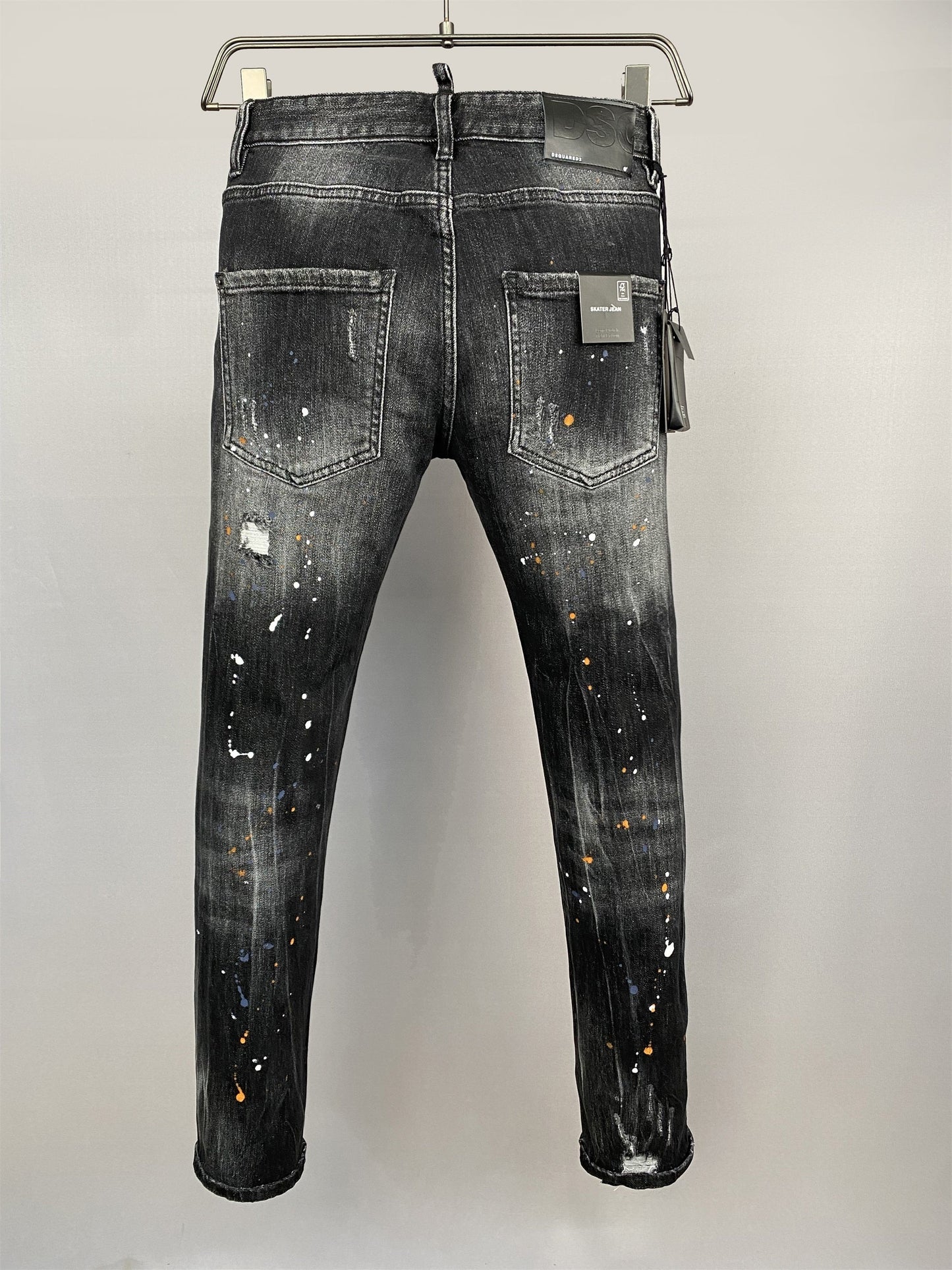 D - JEANS