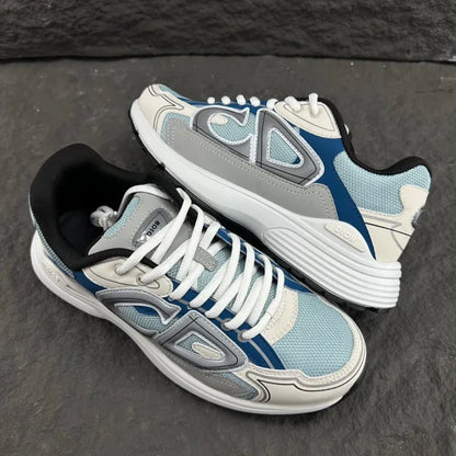 D - SNEAKERS