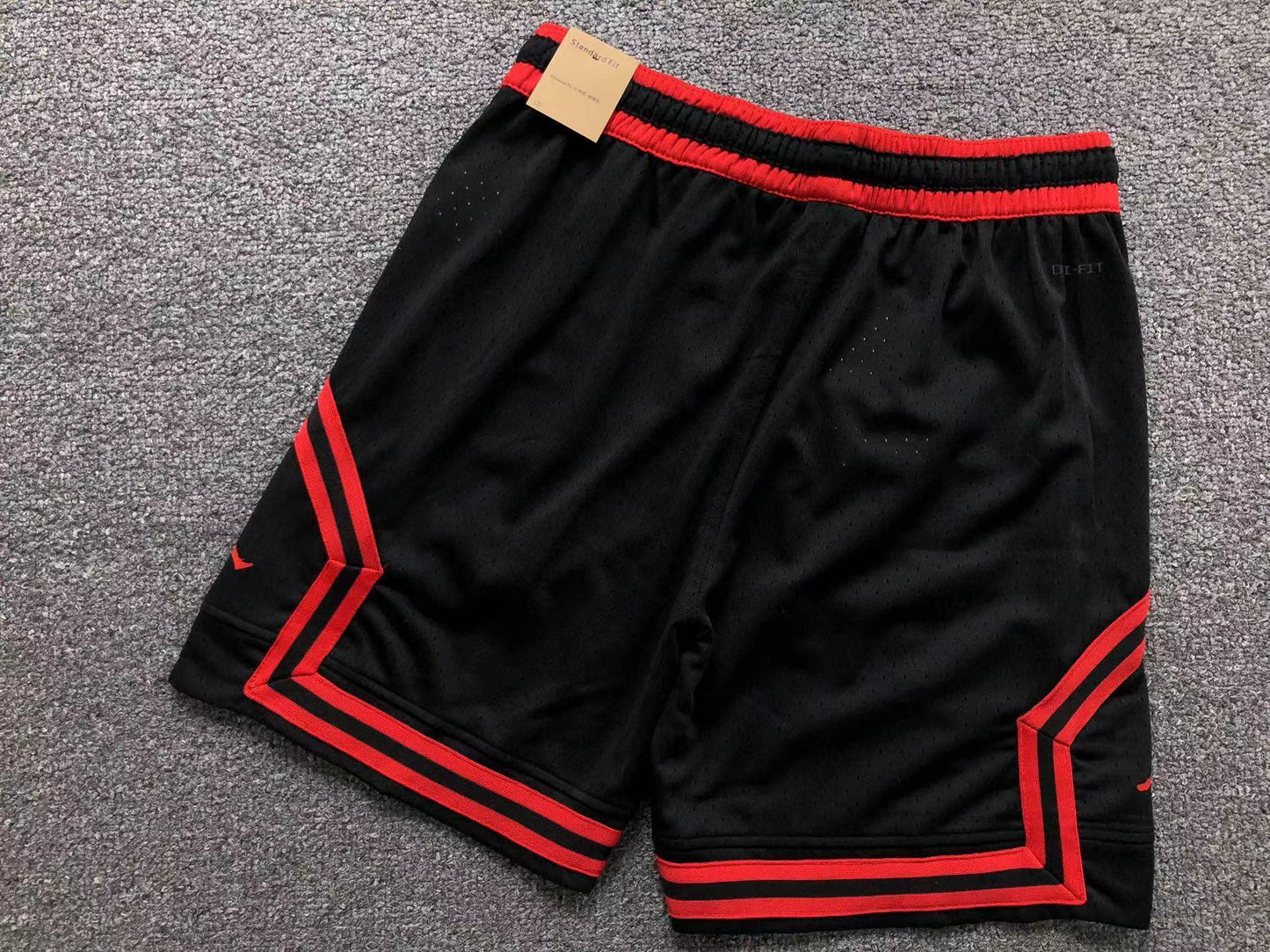 N - SHORTS