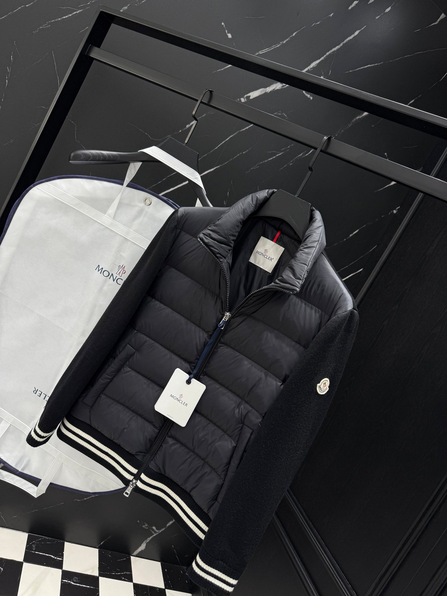 P - CARDIGAN