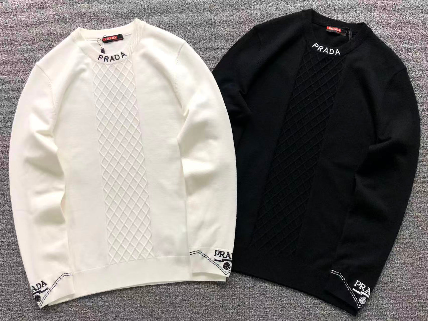 P - SWEATER