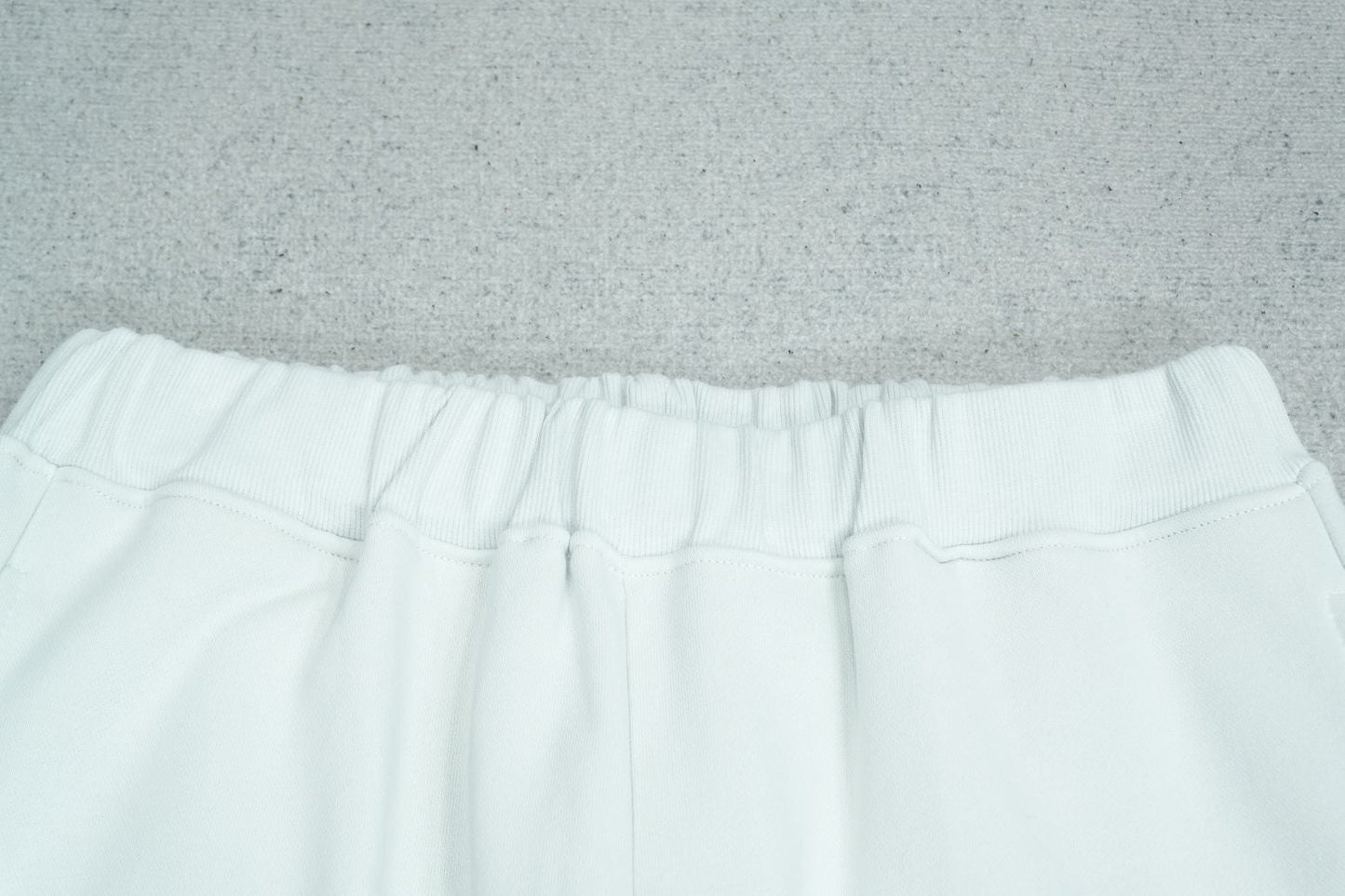 6PM - SWEATPANTS