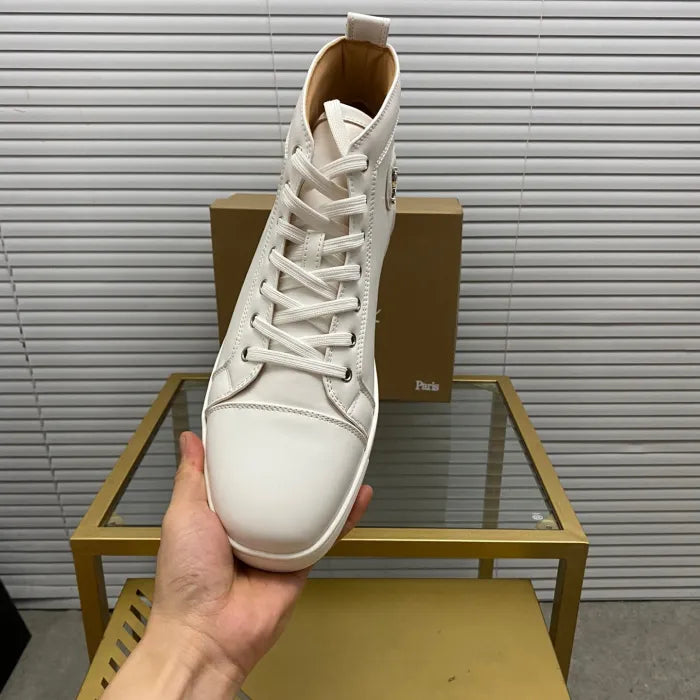 C - SNEAKERS