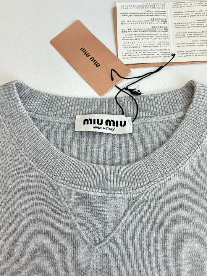 M - SWEATER