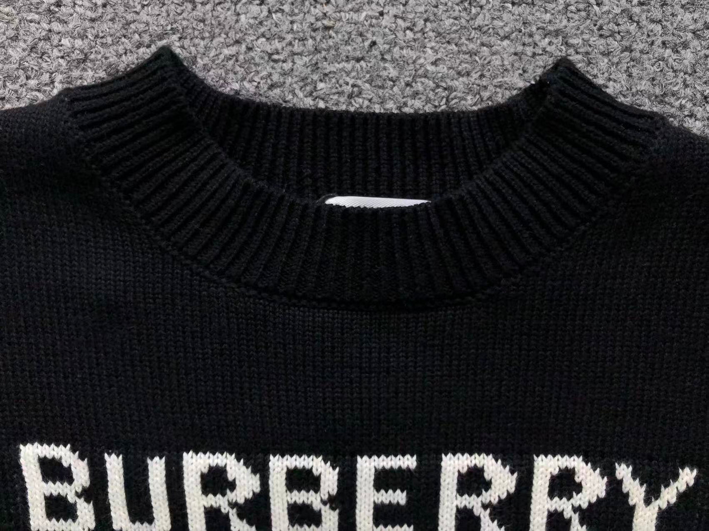 B - SWEATER