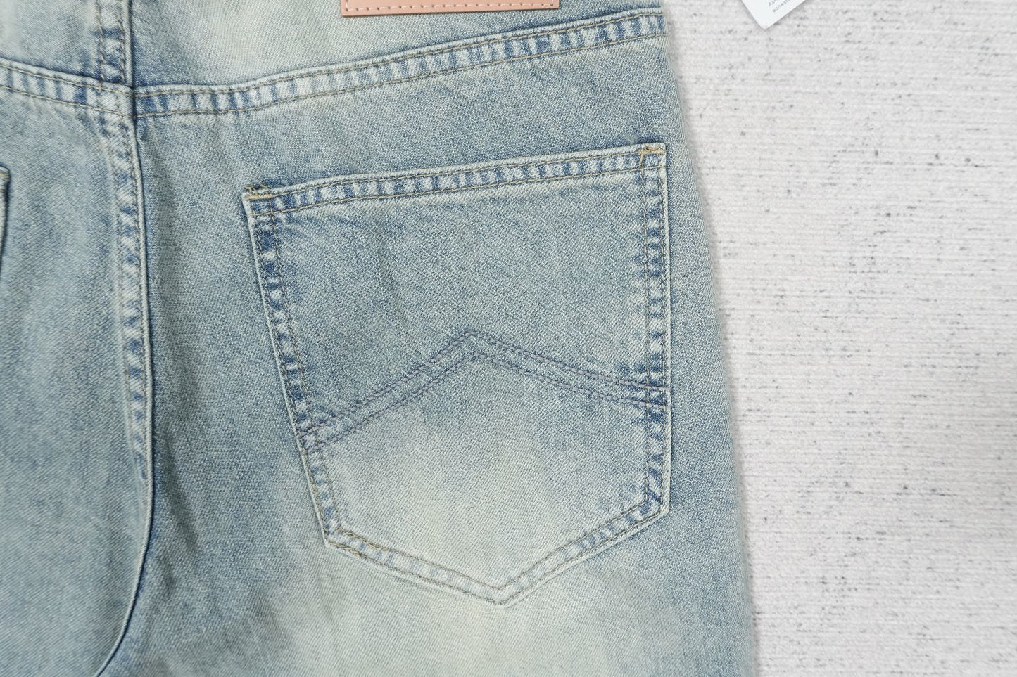 A - JEANS