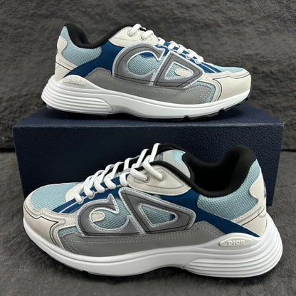 D - SNEAKERS