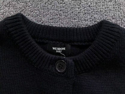 W - SWEATER