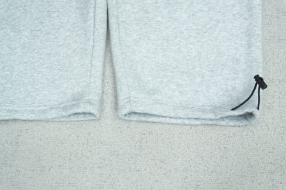 M - SWEATPANTS